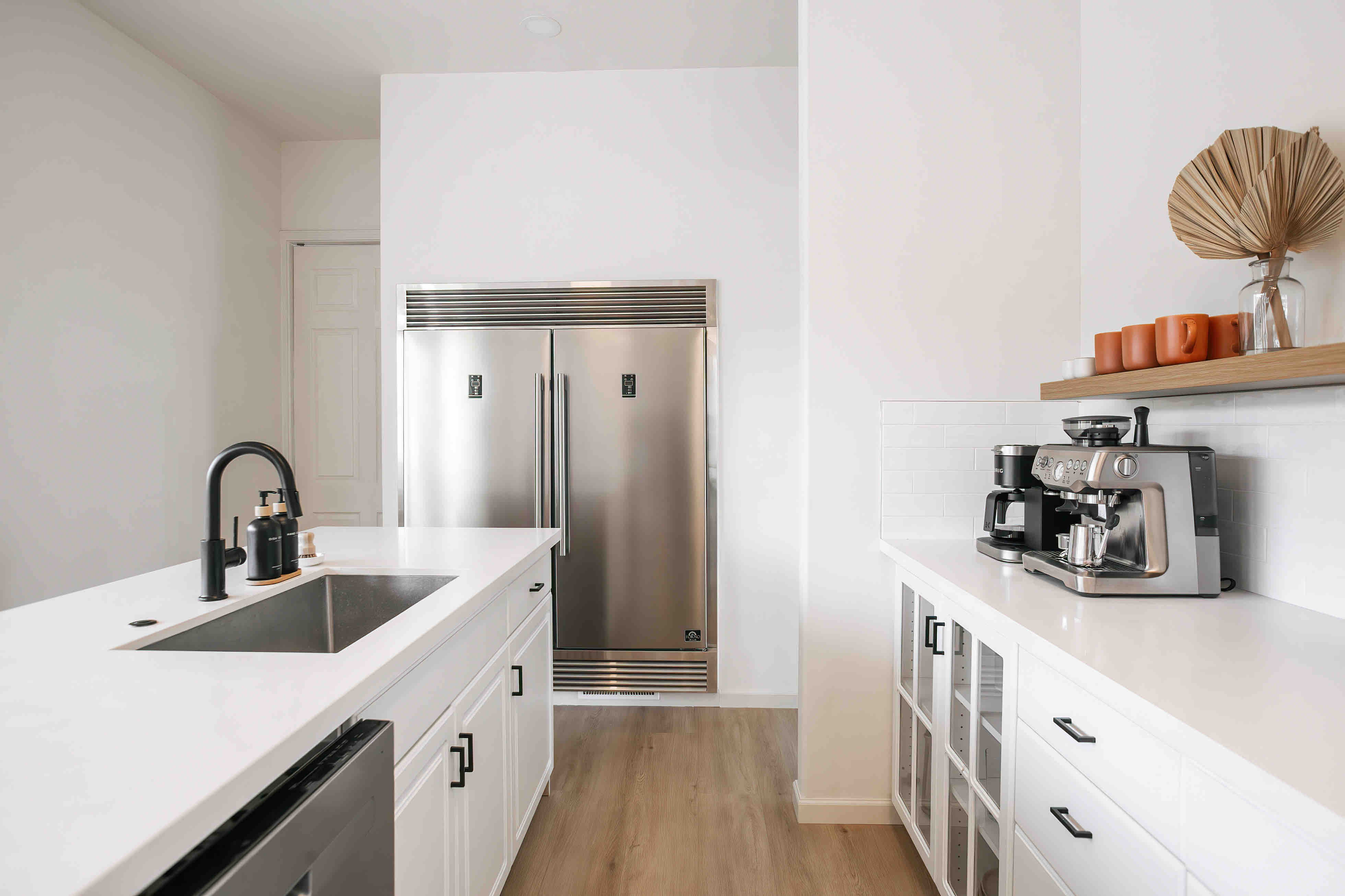 Kitchen thumbnail 2